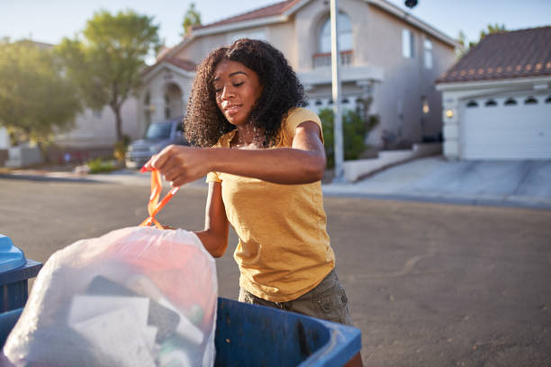 Best Household Junk Removal  in Albion, IN
